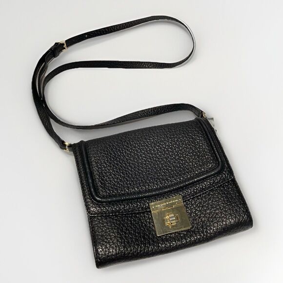 Kate Spade Black Pebbled Leather Everett Way Merrick Shoulder Bag Crossbody EUC - Picture 1 of 11